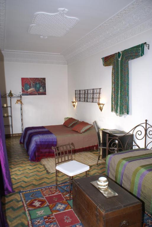 פס Riad Attarine חדר תמונה